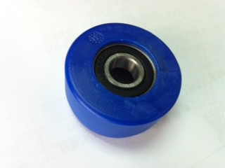 Trolley wheel with bearing